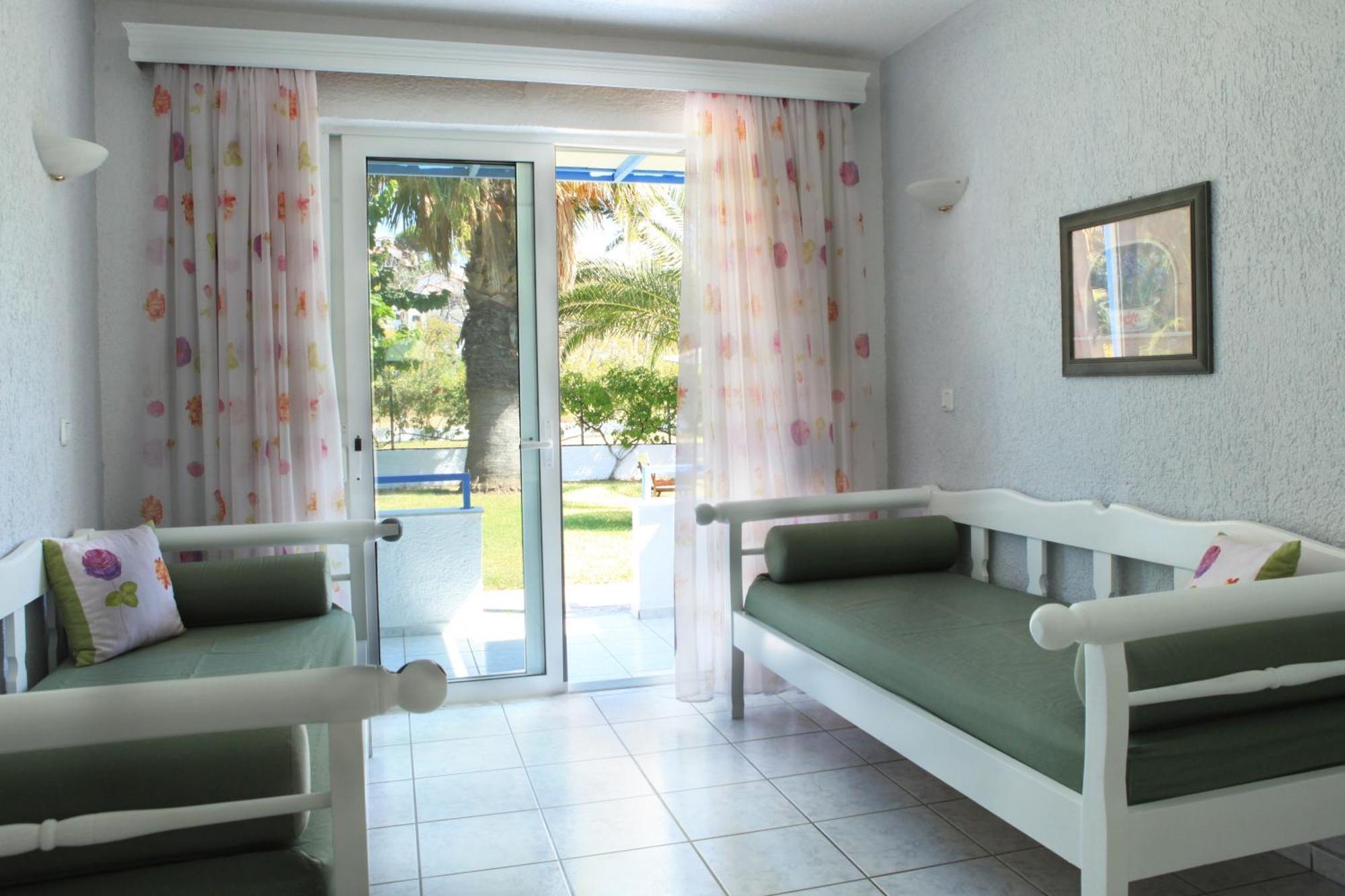 Aparthotel Ostria Agia Paraskevi  Exterior foto