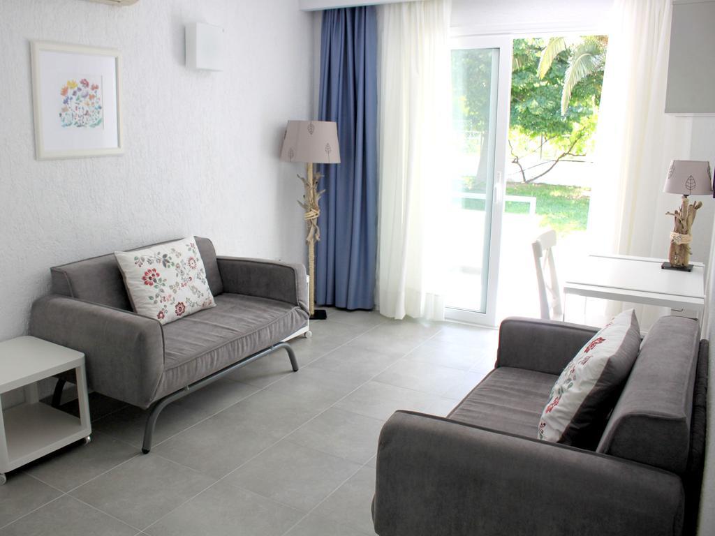 Aparthotel Ostria Agia Paraskevi  Exterior foto