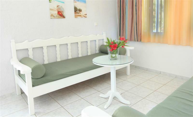 Aparthotel Ostria Agia Paraskevi  Exterior foto